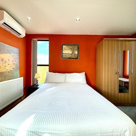 Chic 1 Bedroom Apartment Central London By Wild Exterior foto