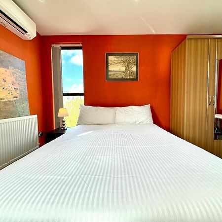 Chic 1 Bedroom Apartment Central London By Wild Exterior foto